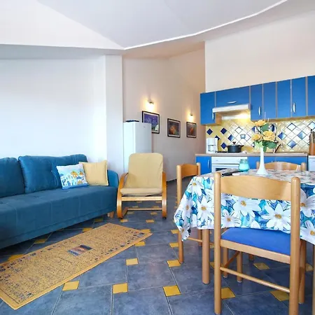 Apartment Fuer 4 Personen Ca 37 Qm In Vinkuran, Istrien Istrische Riviera *